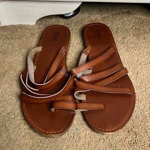 Toe Strap Sandals
